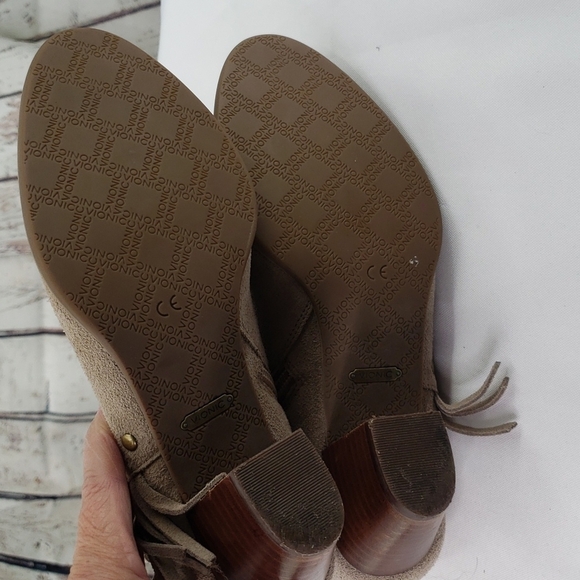 Vionic Womens Upright Faros Ankle Boots Leather Fringe Studded Zip - Picture 8 of 8